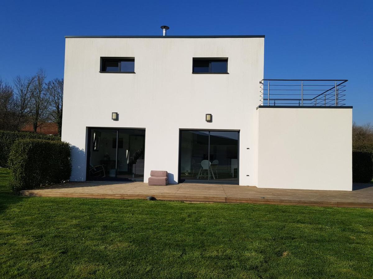 Maison Moderne A La Campagne Bezinghem Exteriör bild